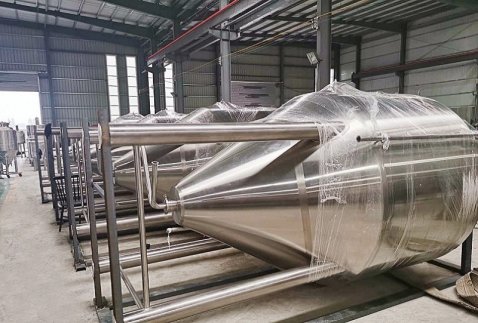 向波蘭客戶交付發酵罐和CIP系統